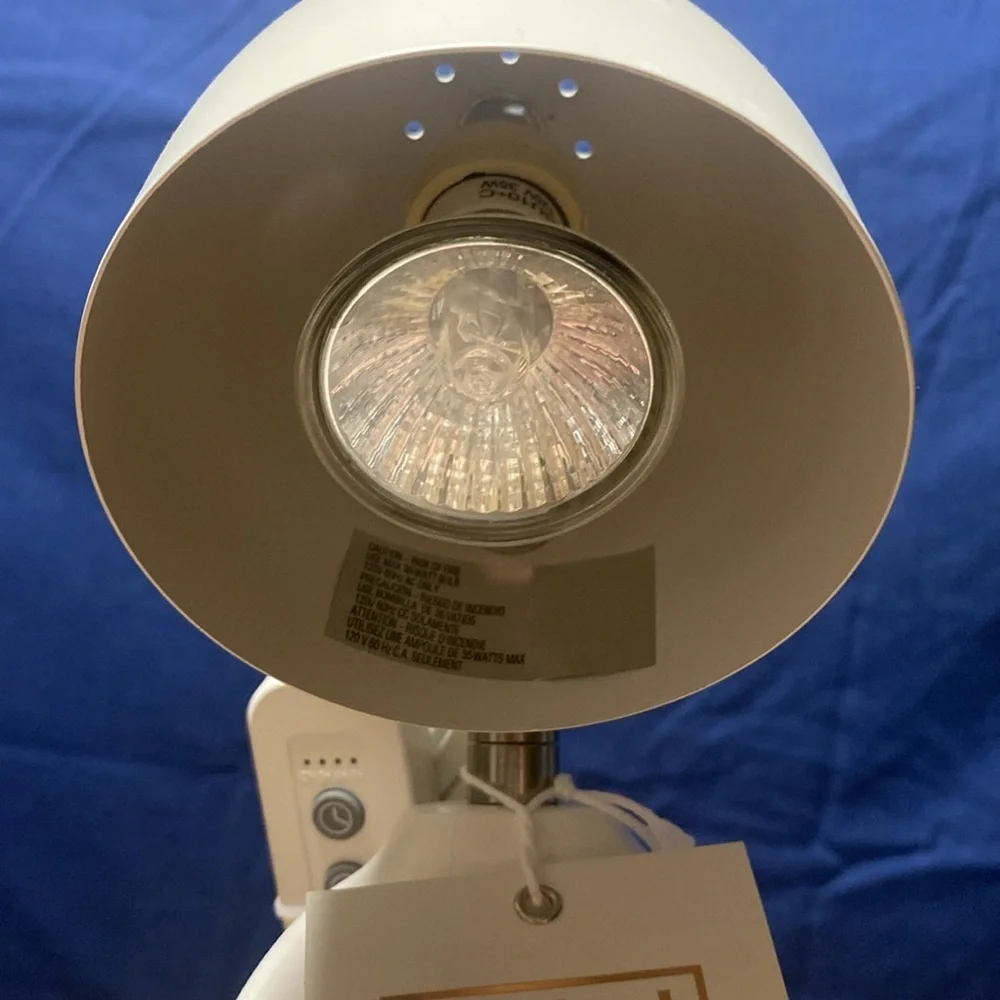 Aida + Jade Chitol Warmer Candle Warming Astronaut Lamp w Dimming Feature NWT